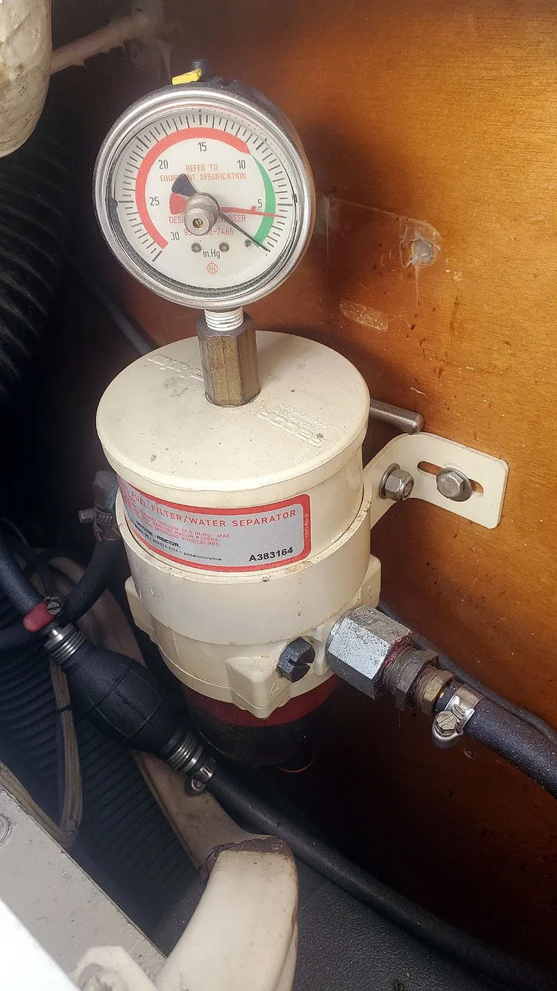 Slide: The Image of Generator Fuel Filtration - 45