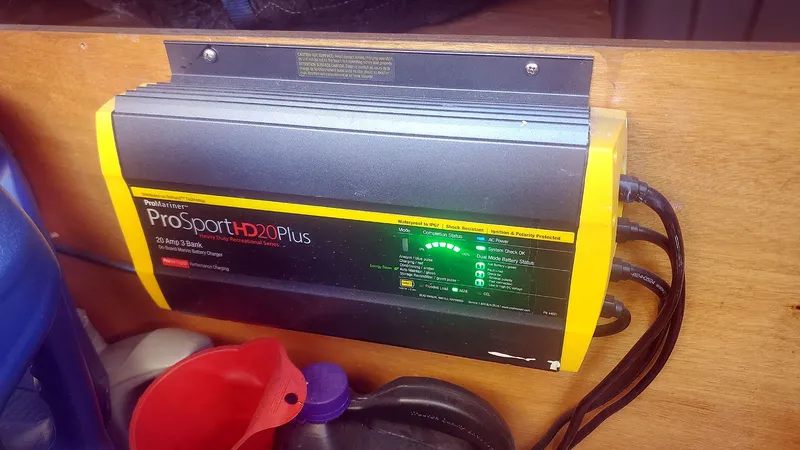 Slide: The Image of Stern Thruster Battery Charger - 51