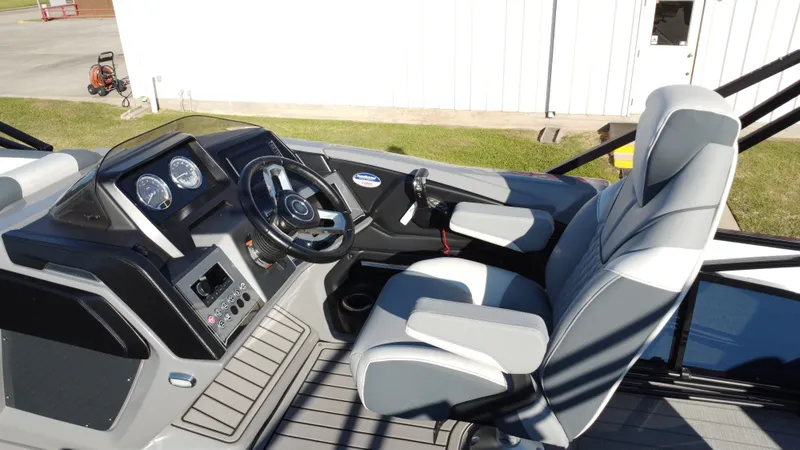 Slide: The Image of Avalon CAT RF 23T 2025 - 23