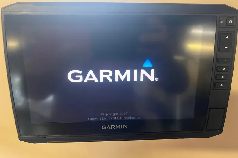 Slide: The Image of Garmin display screen on 2016 Carolina Skiff 23 Ultra Elite boat. - 37
