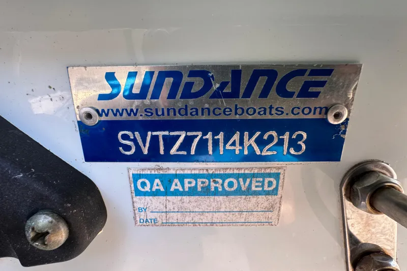 Slide: The Image of Close-up of Yamaha F70LA engine label on Spyder FX17 Flicker, 2013 model. - 39