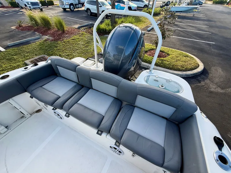 Slide: The Image of NauticStar 2102 Legacy 2023 - 13
