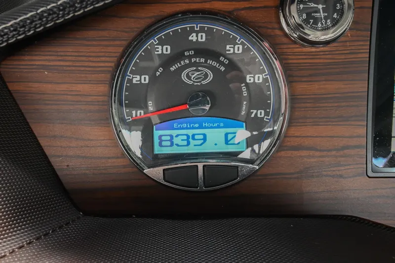 Slide: The Image of Speedometer of 2015 Cobalt R7 showing 839 engine hours. - 32