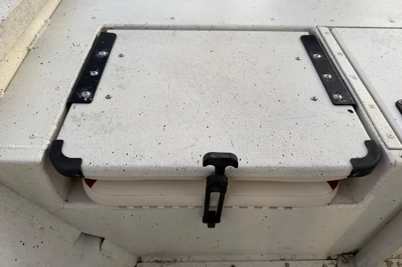 Slide: The Image of 2019 G3 Bay 22 DLX boat with powerful outboard motor, parked on a trailer. - 19