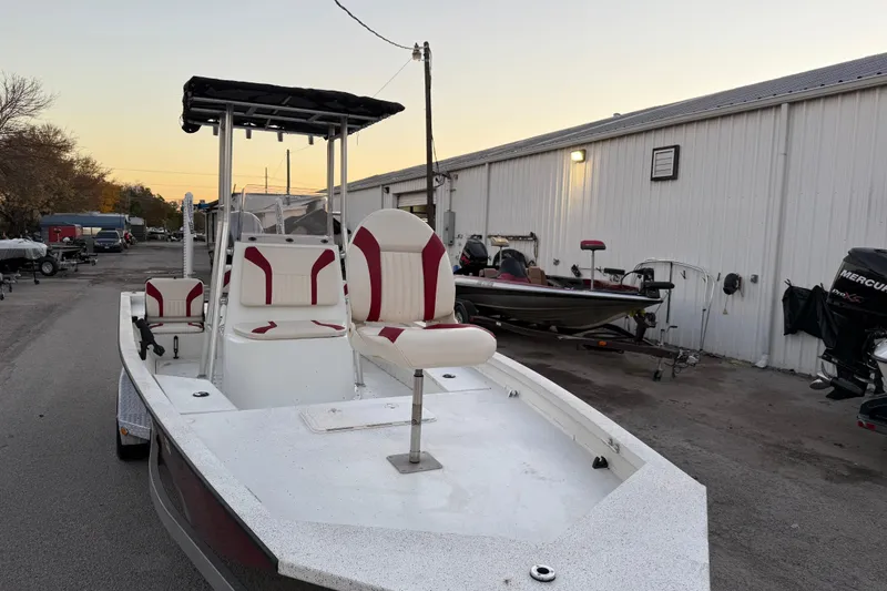 Slide: The Image of Humminbird Helix 7 fish finder on 2019 G3 Bay 22 DLX boat dashboard. - 29