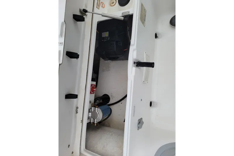 Slide: The Image of 2014 AB Inflatables Oceanus 15 VST interior compartment view. - 12