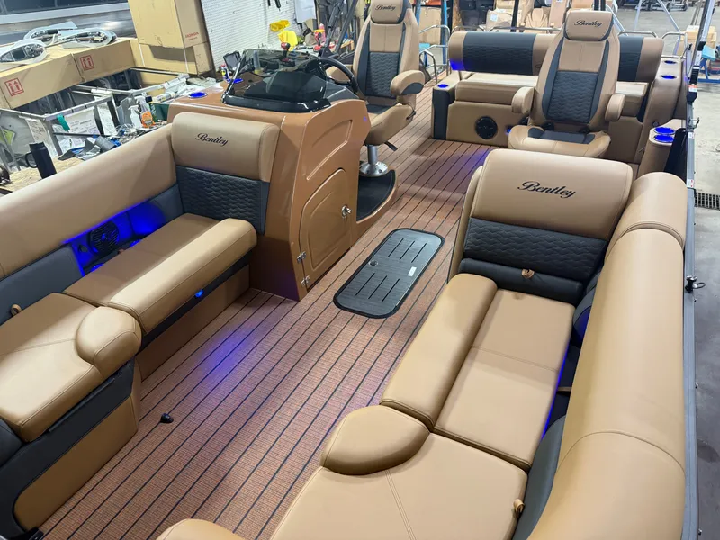 Slide: The Image of Bentley Pontoons Elite 200HP 223 Swingback Tritoon 2026 - 34