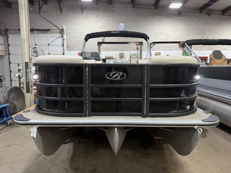 Slide: The Image of Bentley Pontoons Legacy 200HP Swingback 223 Tritoon 2025 - 38
