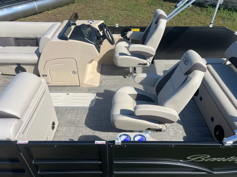 Slide: The Image of Bentley Pontoons Legacy 200HP Swingback 223 Tritoon 2026 - 3