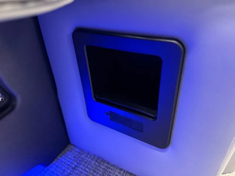 Slide: The Image of Tahoe Cascade 200HP QLS 2385 Quad Lounge Shift Tritoon 2025 - 40