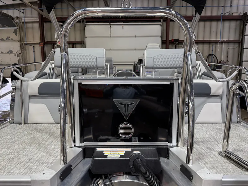 Slide: The Image of Tahoe Cascade 200HP QLS 2385 Quad Lounge Shift Tritoon 2025 - 53