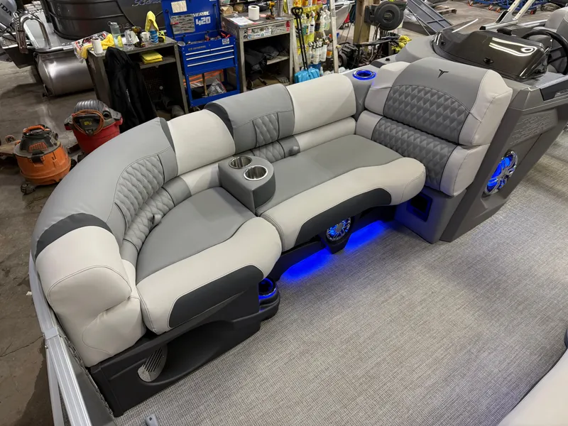 Slide: The Image of Tahoe Cascade 200HP QLS 2385 Quad Lounge Shift Tritoon 2025 - 8