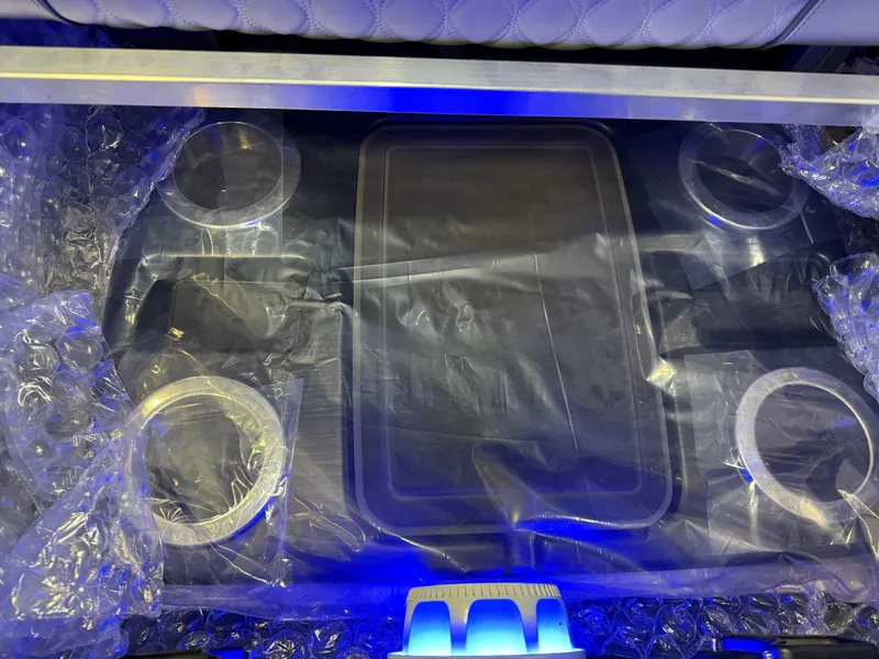 Slide: The Image of Tahoe Cascade 200HP Quad Lounge 2385 Tritoon 2025 - 52