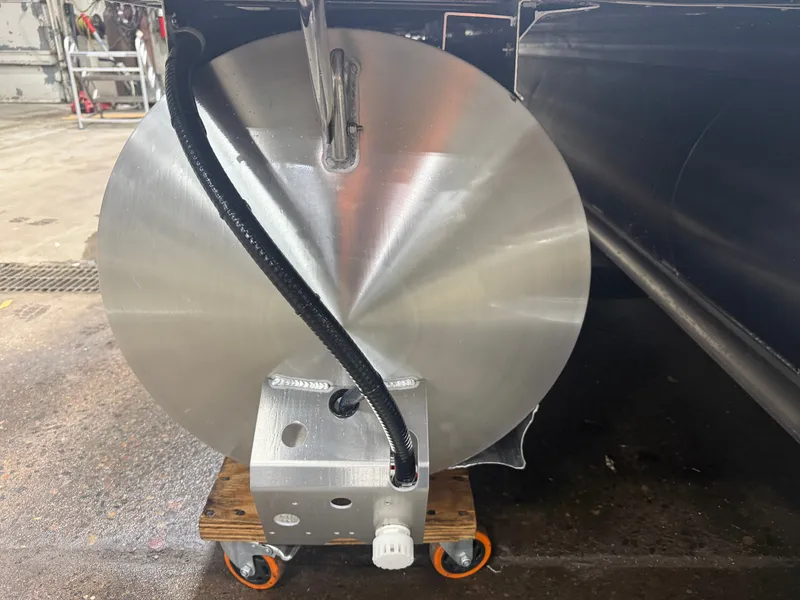 Slide: The Image of Tahoe Sport 200HP Rear Fish Tritoon 2026 - 43