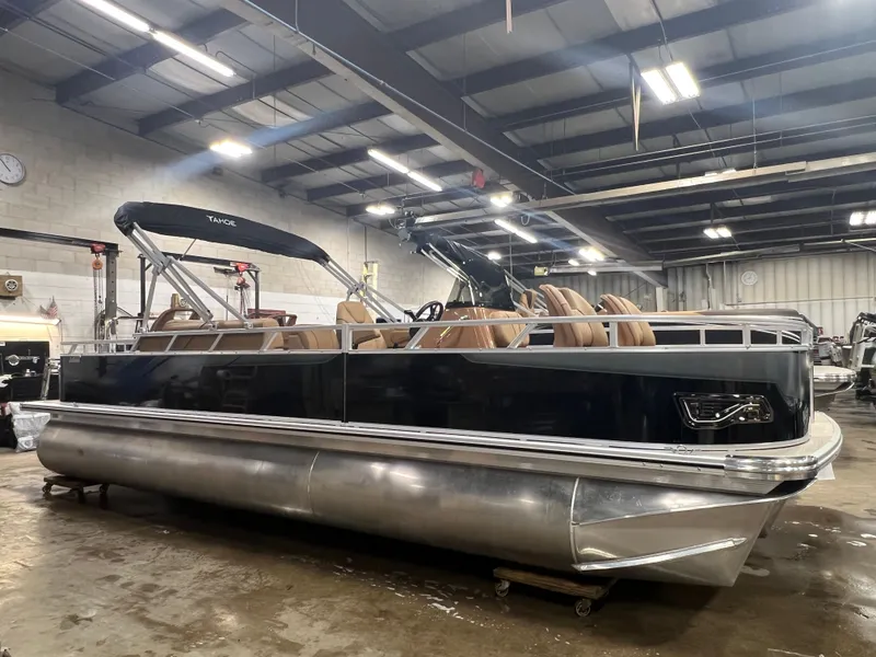 Slide: The Image of Tahoe Sport 2385 Center Console Fish Tritoon & Honda 4-Stroke EFI 2026 - 37