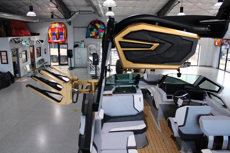 Slide: The Image of MasterCraft X 24 2026 - 14