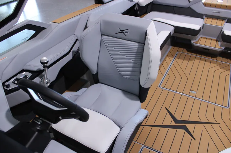 Slide: The Image of MasterCraft X 24 2026 - 15