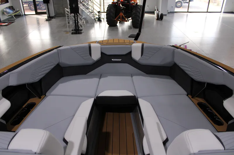 Slide: The Image of MasterCraft X 24 2026 - 16