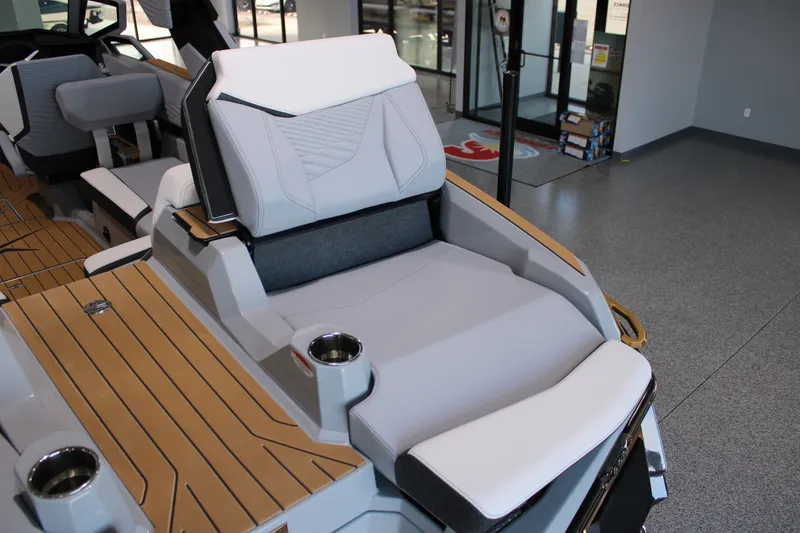 Slide: The Image of MasterCraft X 24 2026 - 7