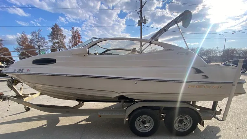 Slide: The Image of Regal 2250 LSC 1998 - 6