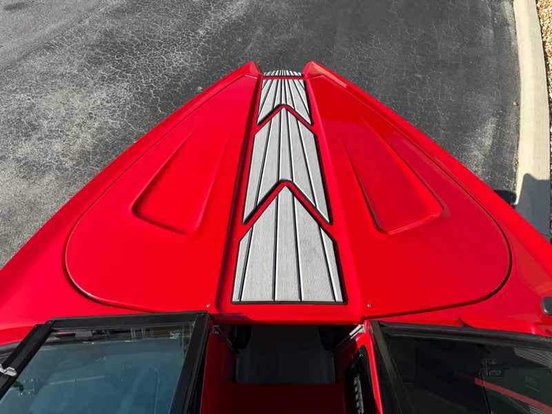 Slide: The Image of MasterCraft ProStar 2020 - 20