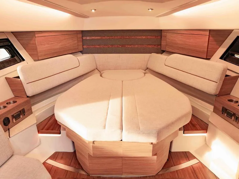 Slide: The Image of Boston Whaler 365 Conquest 2026 - 25