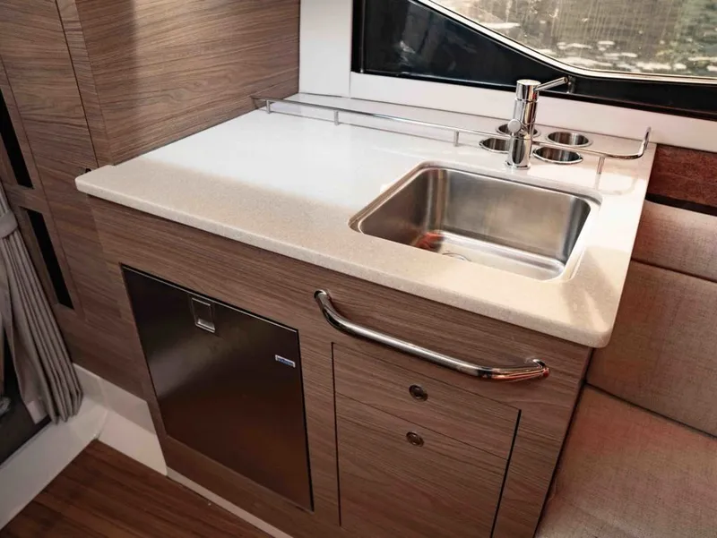 Slide: The Image of Boston Whaler 365 Conquest 2026 - 28