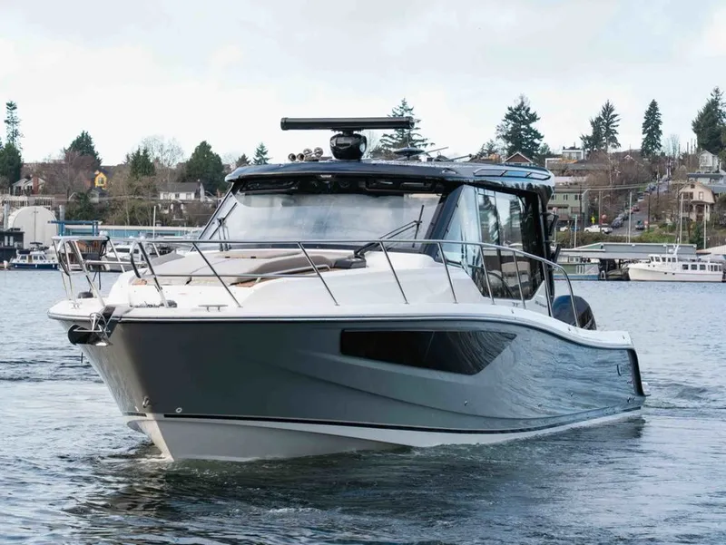 Slide: The Image of Boston Whaler 365 Conquest 2026 - 4