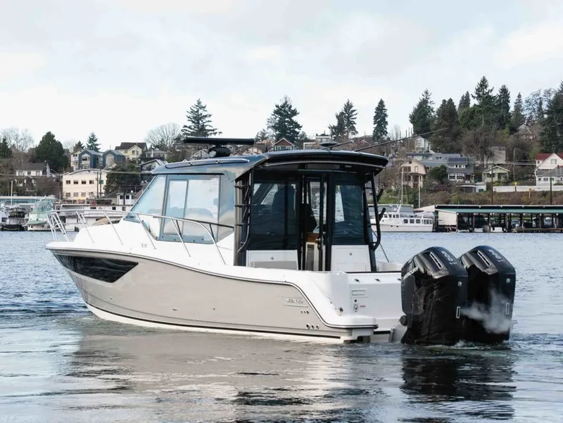 Slide: The Image of Boston Whaler 365 Conquest 2026 - 6