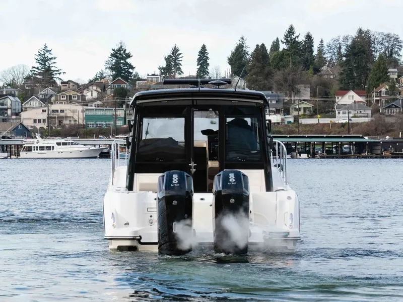 Slide: The Image of Boston Whaler 365 Conquest 2026 - 7