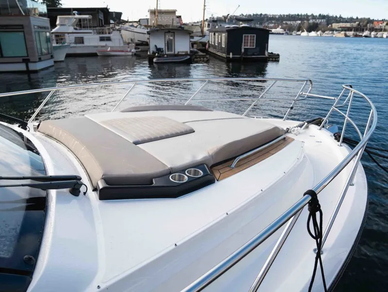 Slide: The Image of Boston Whaler 365 Conquest 2026 - 9
