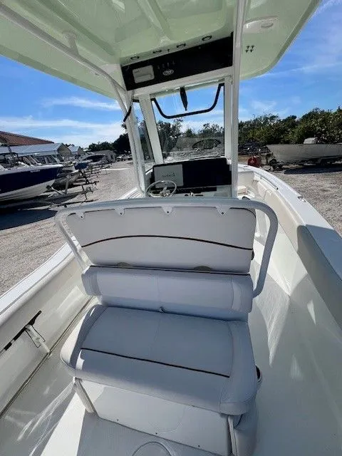 Slide: The Image of Sea Hunt Ultra 239 SE 2021 - 9