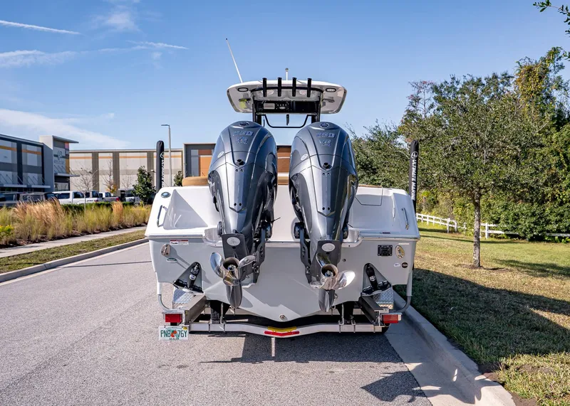 Slide: The Image of Sea Hunt Ultra 275 SE 2023 - 4