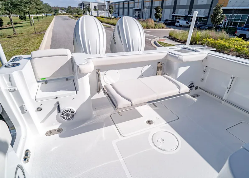 Slide: The Image of Sea Hunt Gamefish 27 Coffin Box 2026 - 11