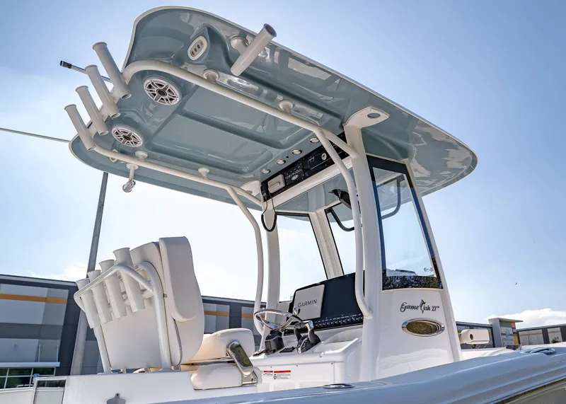 Slide: The Image of Sea Hunt Gamefish 27 Coffin Box 2026 - 5