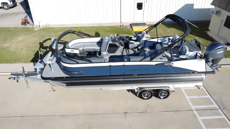 Slide: The Image of Avalon Catalina Rear Fish - 23' 2025 - 12