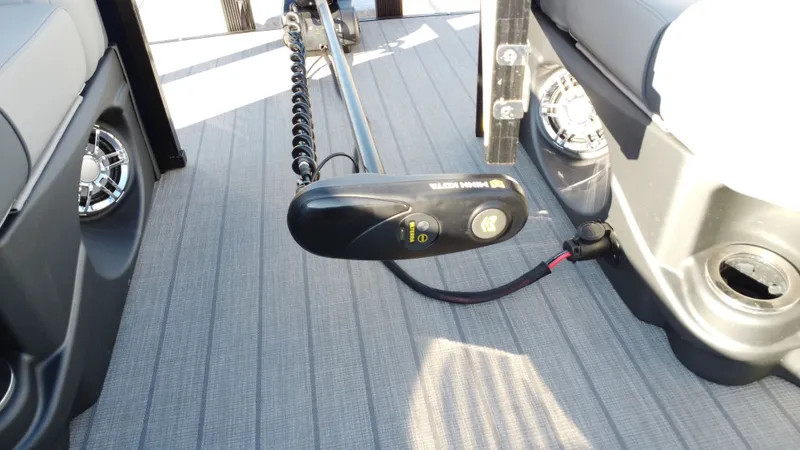 Slide: The Image of Avalon Catalina Rear Fish - 23' 2025 - 27