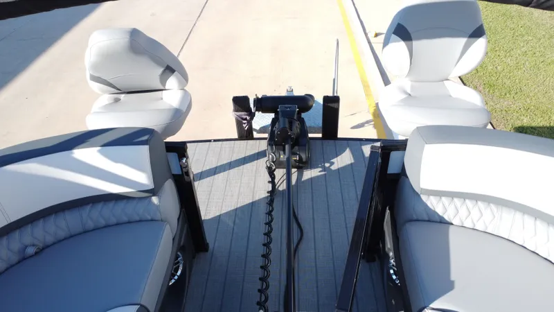 Slide: The Image of Avalon Catalina Rear Fish - 23' 2025 - 28