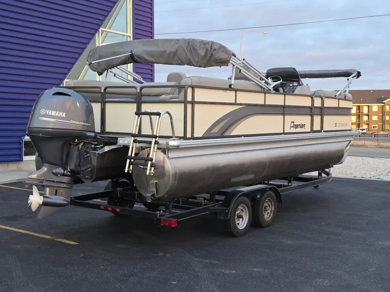 Slide: The Image of Premier 240 SunSation 2014 - 9