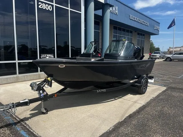 Slide: The Image of Lund 1650 Rebel XL Tiller 2026 - 5