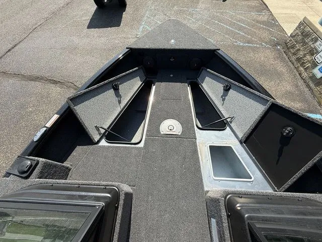 Slide: The Image of Lund 1875 Impact XS Sport 2026 - 13