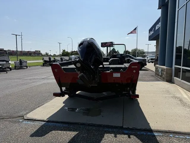 Slide: The Image of Lund 1875 Impact XS Sport 2026 - 7