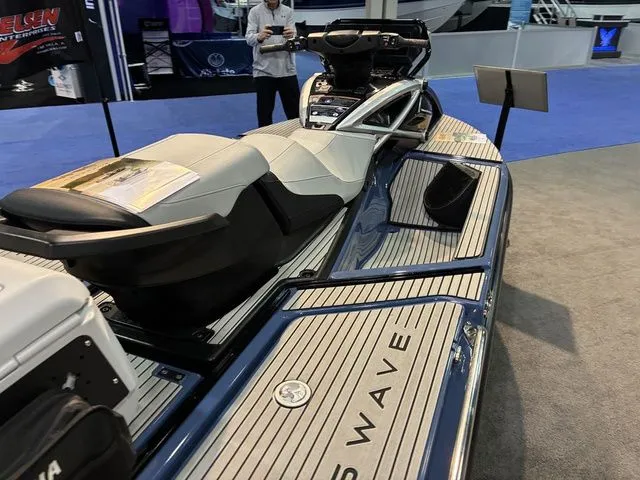 Slide: The Image of Yamaha Crosswave® Fishing With Walkaround Deck 2026 - 7