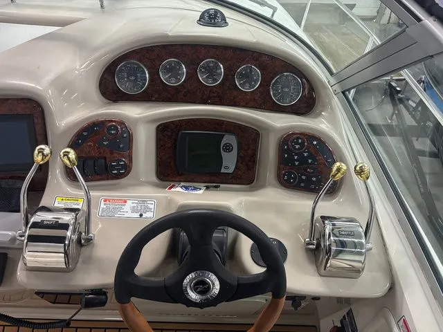 Slide: The Image of Sea Ray Sundancer 320 2006 - 14