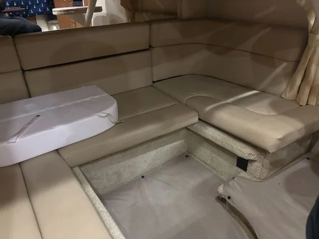 Slide: The Image of Sea Ray Sundancer 320 2006 - 19