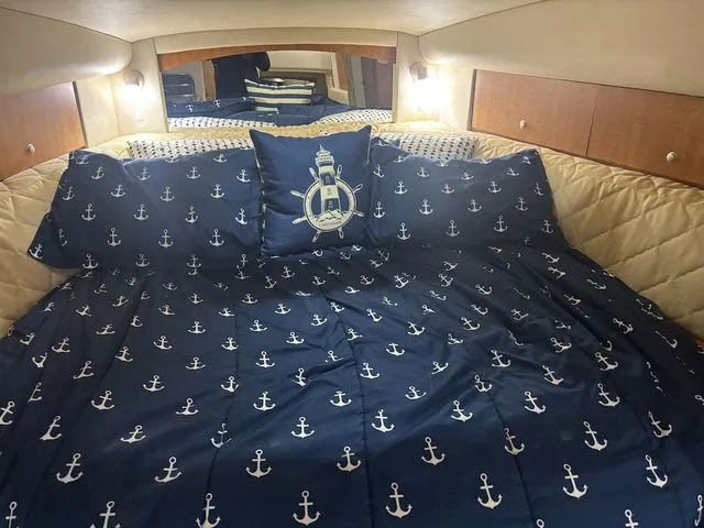 Slide: The Image of Sea Ray Sundancer 320 2006 - 27