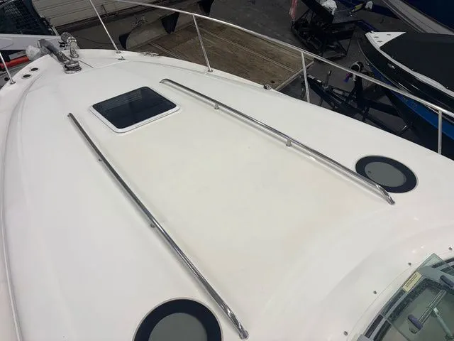 Slide: The Image of Sea Ray Sundancer 320 2006 - 30