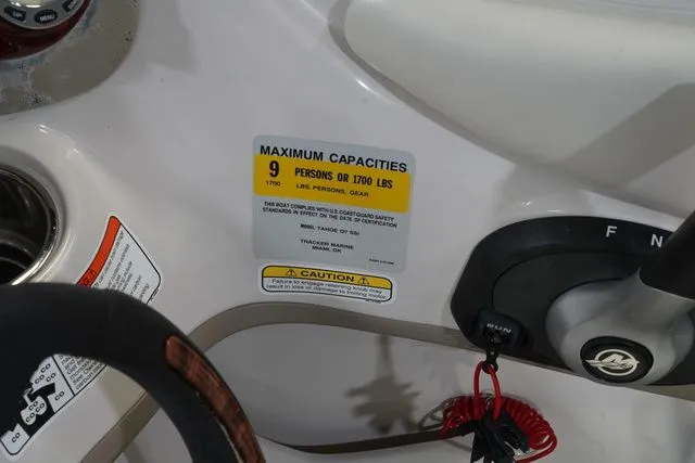 Slide: The Image of Tahoe Q7i SF 2015 - 16