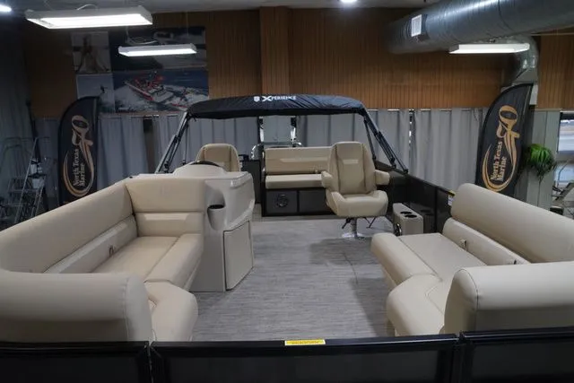 Slide: The Image of Godfrey Xperience 2086 SFLX 27" Impact Center Tube Package 2026 - 11