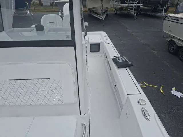 Slide: The Image of Sportsman Masters 247 Bay Boat 2026 - 12